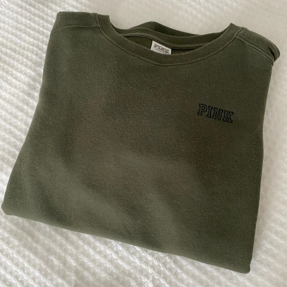 ❌SOLD❌Victoria Secret PINK crewneck sweatshirt - Picture 3 of 3
